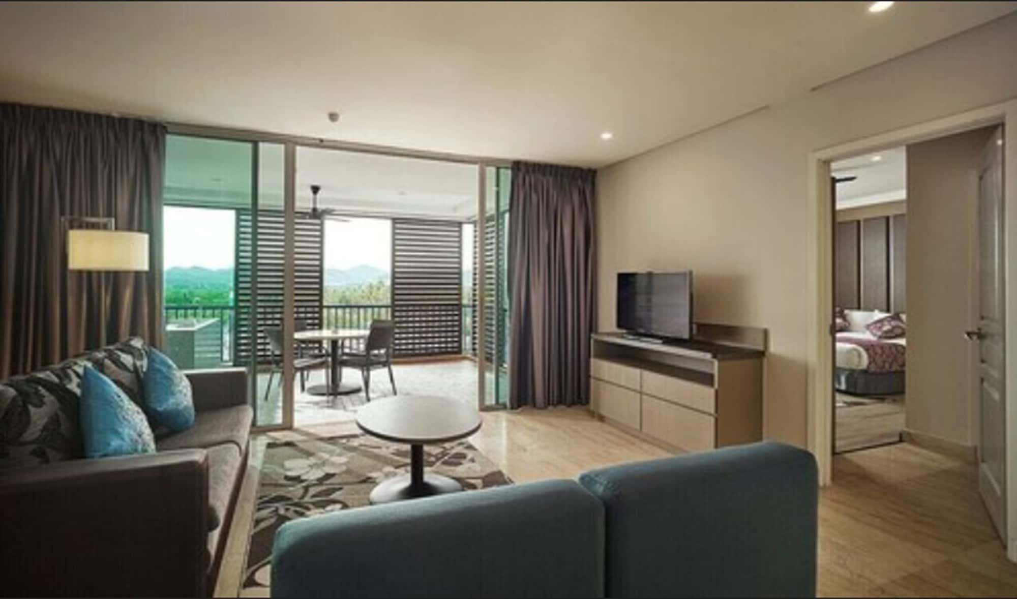 Executive Family Studio Suite